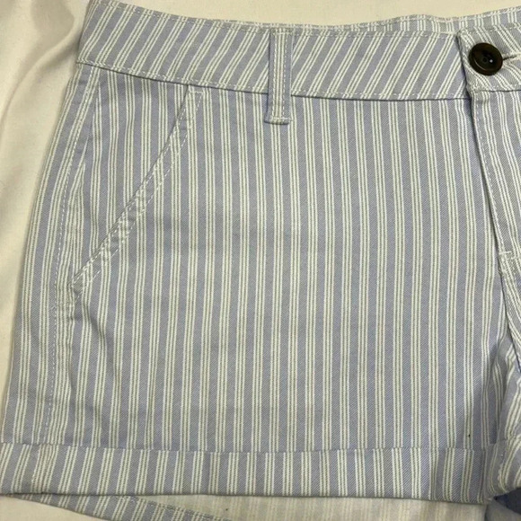 So Juniors Blue Striped Shorts Size 11 - Picture 2 of 5